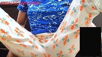 Desi Aunty'S Steamy Video Call With Indian Husband