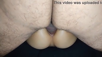 Intenzivní Amatérský Pár Zkoumá Anální A Vaginální Sex S Orgasmickými Záchvěvy